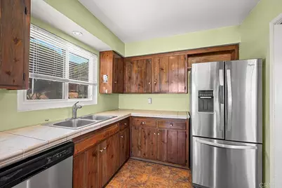 6190 Nancy Dr, La Mesa, CA 91942 - Photo 5