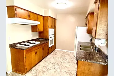 9355 Starcrest Drive, Santee, CA 92071 - Photo 5