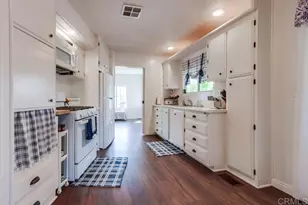 1120 E Mission Road, Fallbrook, CA 92028 - Photo 17