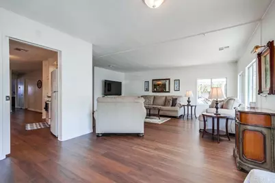 1120 E Mission Road #27, Fallbrook, CA 92028 - Photo 25
