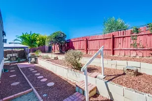 1120 E Mission Road, Fallbrook, CA 92028 - Photo 13