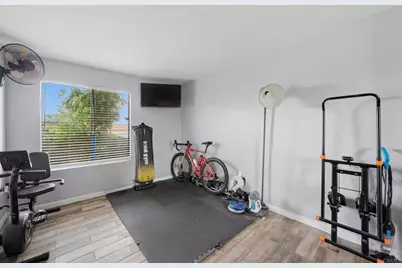 110 N 2nd Avenue #30, Chula Vista, CA 91910 - Photo 15