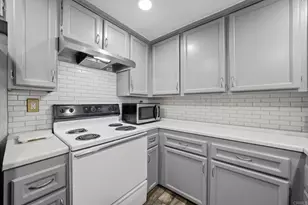 110 N 2nd Ave, Chula Vista, CA 91910 - Photo 7