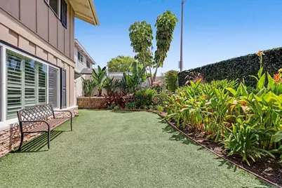 6382 Lake Shore Drive, San Diego, CA 92119 - Photo 7
