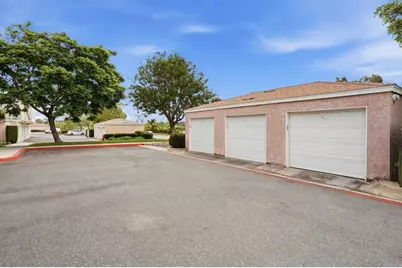 5064 Via Manos #F, Oceanside, CA 92057 - Photo 21