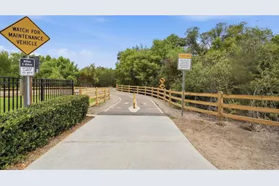 5064 Via Manos #F, Oceanside, CA 92057 - Photo 27