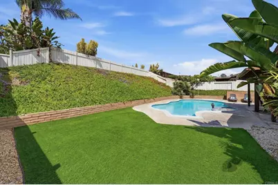 2324 Valley Lake Drive, El Cajon, CA 92020 - Photo 33
