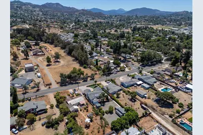850 N 4th Street, El Cajon, CA 92019 - Photo 45