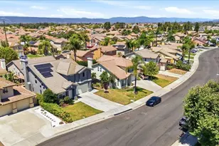39513 Tangletree Way, Murrieta, CA 92563 - Photo 53