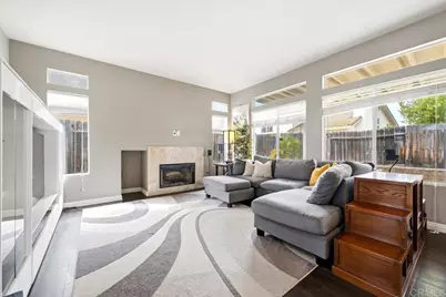 39513 Tangletree Way, Murrieta, CA 92563 - Photo 9