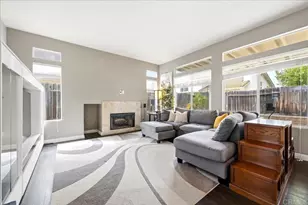 39513 Tangletree Way, Murrieta, CA 92563 - Photo 9