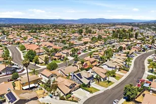 39513 Tangletree Way, Murrieta, CA 92563 - Photo 59