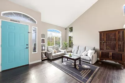 39513 Tangletree Way, Murrieta, CA 92563 - Photo 5