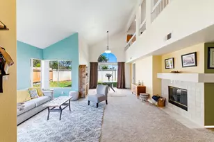 39082 Via Las Quintas, Murrieta, CA 92562 - Photo 5