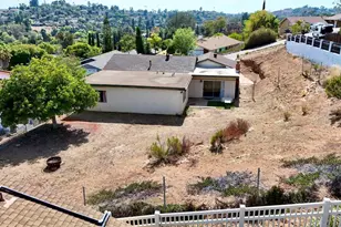 4033 Lorraine Ann Dr, La Mesa, CA 91941 - Photo 3