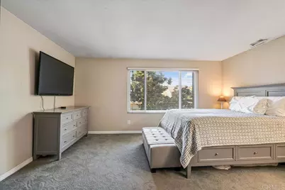1473 Bridgeview Drive, San Diego, CA 92105 - Photo 21