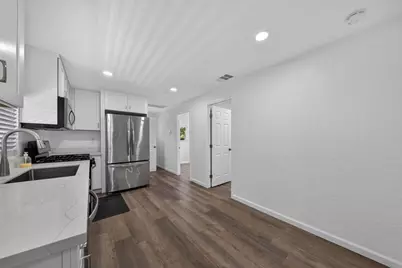 35 19th Street, San Diego, CA 92102 - Photo 3