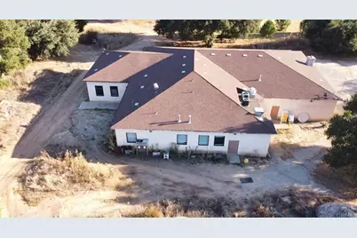 24352 Featherstone Canyon Rd, Lakeside, CA 92040 - Photo 15