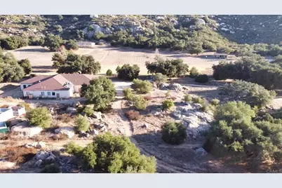 24352 Featherstone Canyon Rd, Lakeside, CA 92040 - Photo 3