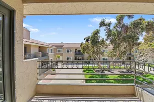 7405 Charmant Dr, San Diego, CA 92122 - Photo 21