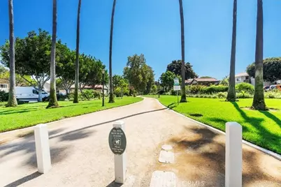 7405 Charmant Dr #2022, San Diego, CA 92122 - Photo 29