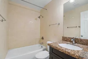 7405 Charmant Dr, San Diego, CA 92122 - Photo 13
