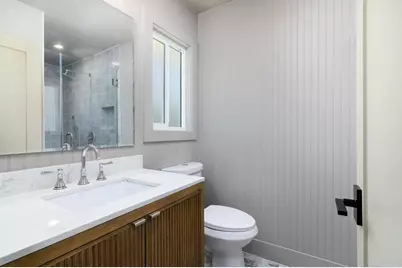 1845 Thomas Ave, San Diego, CA 92109 - Photo 17