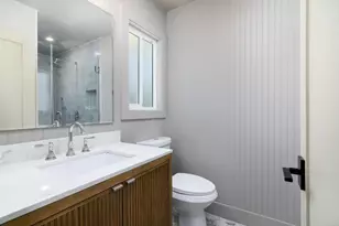 1845 Thomas Ave, San Diego, CA 92109 - Photo 17