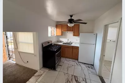901 E 16th Street, National City, CA 91950 - Photo 13
