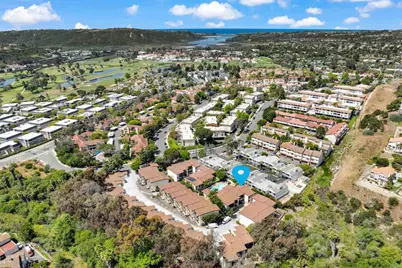 2402 Altisma Way #D, Carlsbad, CA 92009 - Photo 3