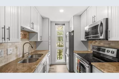 6455 La Jolla Boulevard #138, La Jolla, CA 92037 - Photo 7