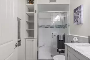6455 La Jolla Blvd, La Jolla, CA 92037 - Photo 17
