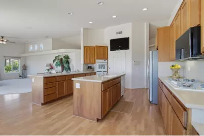 737 Camelot Parkway, El Cajon, CA 92019 - Photo 19