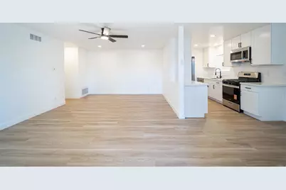 1306 W San Ysidro Boulevard, San Diego, CA 92173 - Photo 9