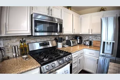 755 Duoro Drive, Chula Vista, CA 91910 - Photo 9