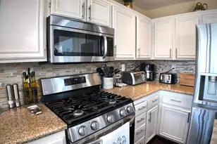 755 Duoro Dr, Chula Vista, CA 91910 - Photo 9