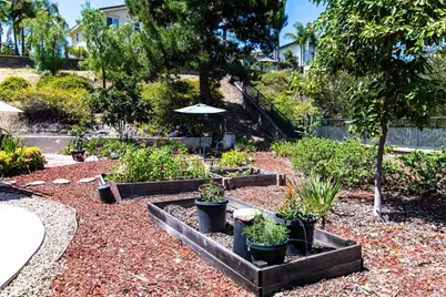 1100 Santa Delphina Avenue, Chula Vista, CA 91913 - Photo 29