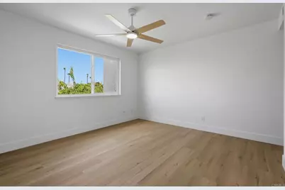 94 Kingston Ct W, Coronado, CA 92118 - Photo 41