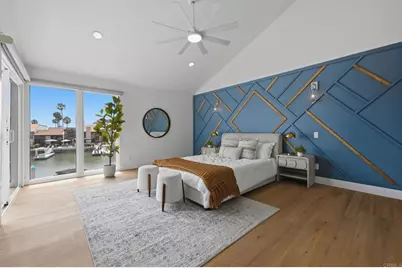 94 Kingston Ct W, Coronado, CA 92118 - Photo 29