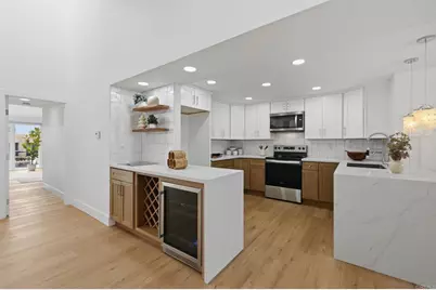 94 Kingston Ct W, Coronado, CA 92118 - Photo 9