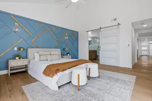 94 Kingston Ct W, Coronado, CA 92118 - Photo 25