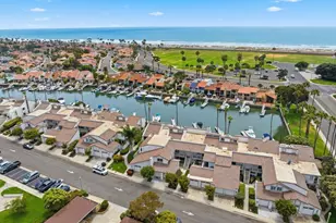 94 Kingston Ct W, Coronado, CA 92118 - Photo 51