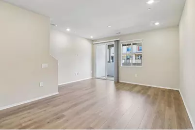 565 Toledo Way Pacifica Drive #161, Oceanside, CA 92057 - Photo 7