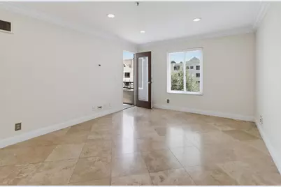 8889 Caminito Plaza Centro #7319, San Diego, CA 92122 - Photo 11