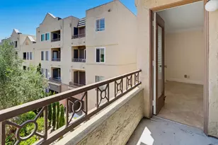8889 Caminito Plaza Centro, San Diego, CA 92122 - Photo 17
