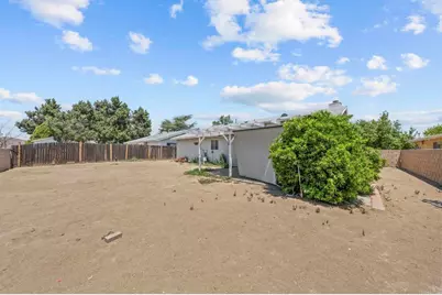255 Cavendish Drive, Hemet, CA 92545 - Photo 35