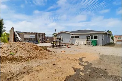 2585 Deauville Street, San Diego, CA 92139 - Photo 25
