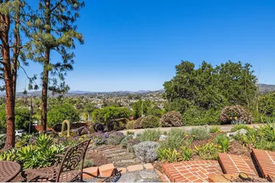 1605 Vista Del Valle, El Cajon, CA 92019 - Photo 15