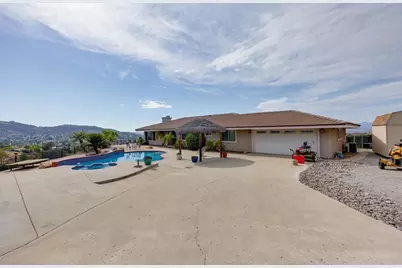8618 Sky Rim Drive, Lakeside, CA 92040 - Photo 17