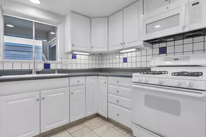 415 E Avenida Granada, Palm Springs, CA 92264 - Photo 11